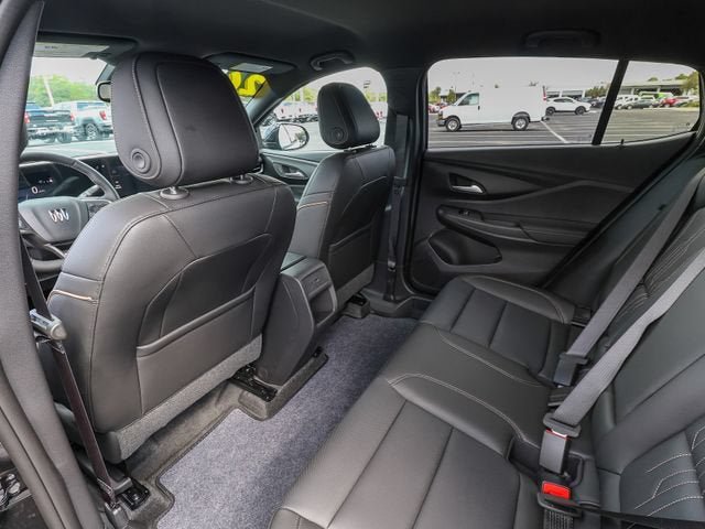 New 2026 Buick Envista Avenir FWD image 25