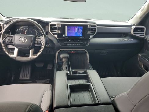 Used 2022 Toyota Tundra SR5 AWD/4WD image 11
