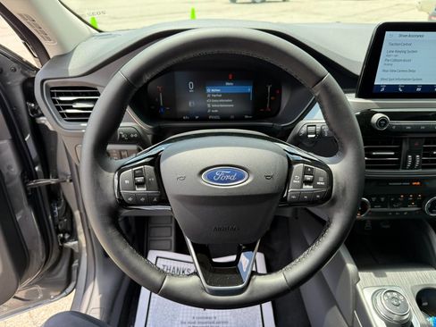 New 2025 Ford Escape Active w/ Cold Weather Package image 31