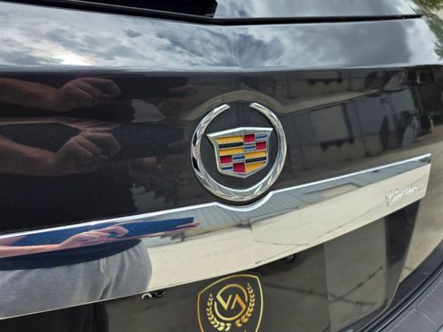 Used 2016 Cadillac SRX Luxury w/ Driver Awareness Package FWD image 20