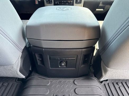 Used 2017 RAM 1500 Big Horn AWD/4WD image 24