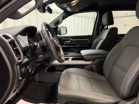 Used 2021 RAM 1500 Big Horn AWD/4WD image 4
