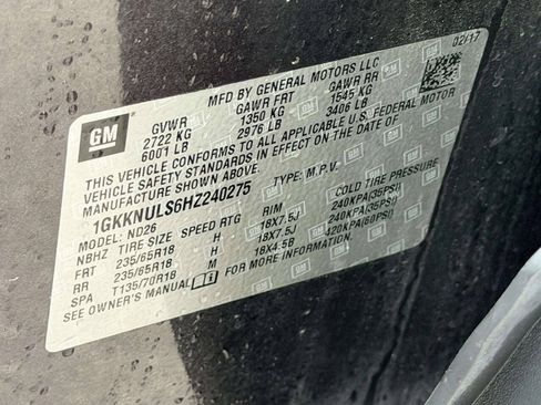 Used 2017 GMC Acadia SLT w/ LPO, Floor Liner Package AWD/4WD image 21