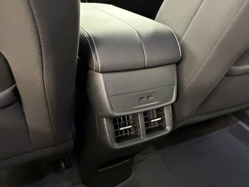 Certified 2025 GMC Terrain Elevation w/ Technology Package II AWD/4WD image 19