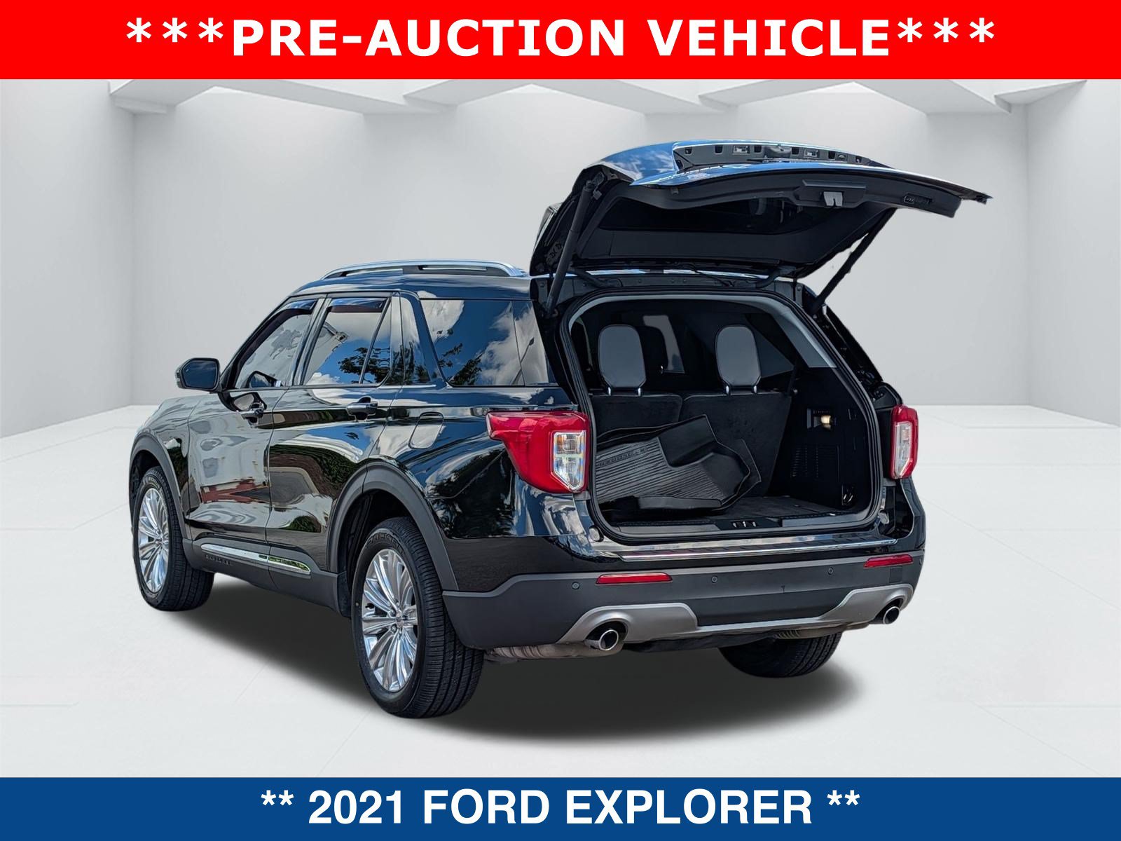 Used 2021 Ford Explorer Limited w/ Hybrid Equipment Group 310A AWD/4WD image 14