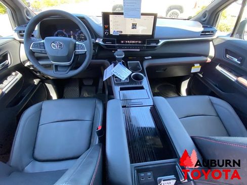 New 2026 Toyota Sienna XSE AWD/4WD image 29