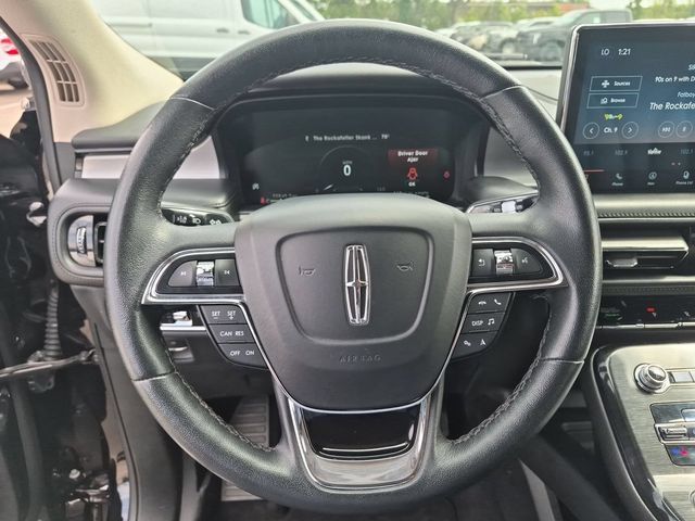Certified 2023 Lincoln Nautilus AWD w/ Premium Package image 18