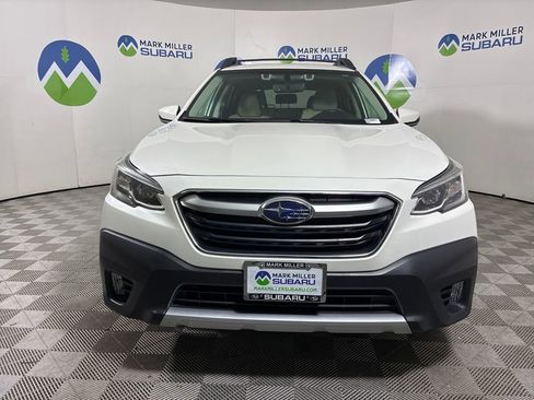 Certified 2022 Subaru Outback Limited image 2