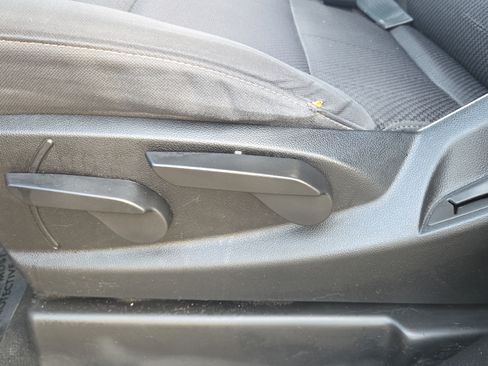 Used 2018 Chevrolet Silverado 1500 LT RWD image 10