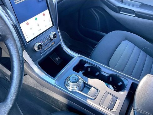 Used 2023 Ford Edge SE w/ Black Appearance Package image 14