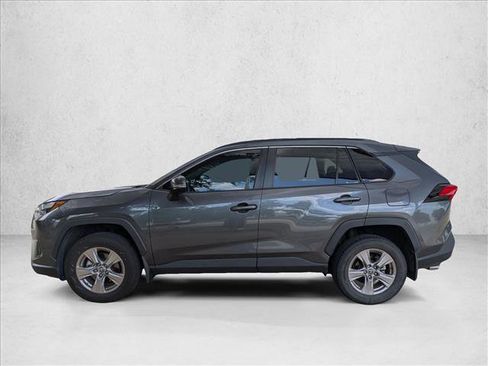 Used 2023 Toyota RAV4 XLE w/ Convenience Package FWD image 8