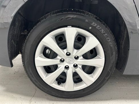 Used 2025 Toyota Corolla LE FWD image 65