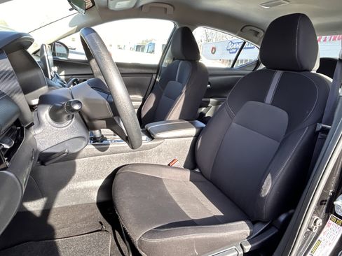Used 2023 Nissan Sentra SV image 21