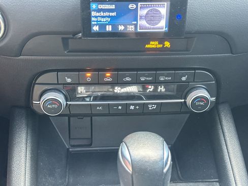 Used 2019 MAZDA CX-5 Touring image 23