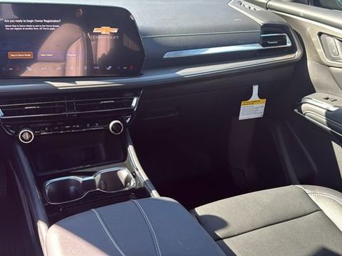 New 2026 Chevrolet Traverse LT w/ Driver Confidence Package image 30