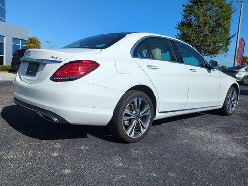 Used 2021 Mercedes-Benz C 300 4MATIC Sedan image 4