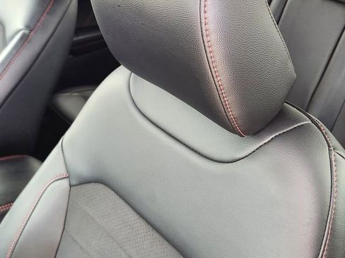 Used 2024 Ford Edge ST-Line image 15