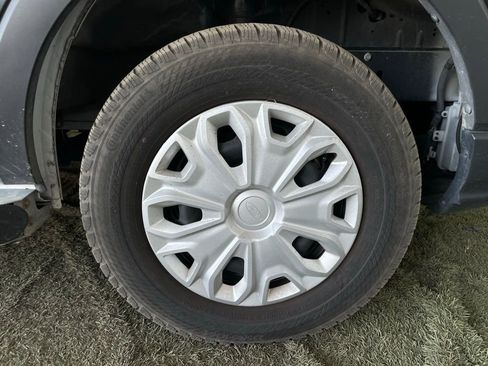 Used 2024 Ford Transit 250 Low Roof w/ Exterior Upgrade Package image 12