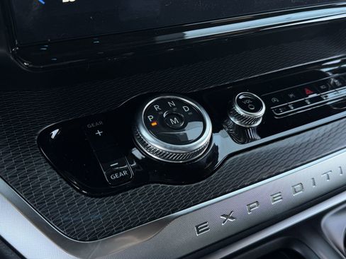 New 2026 Ford Expedition Max Active image 29