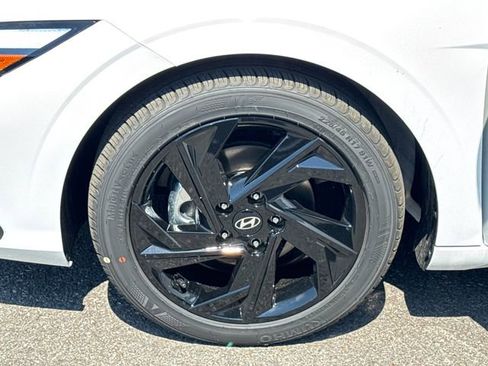 New 2026 Hyundai Elantra Sport FWD image 20