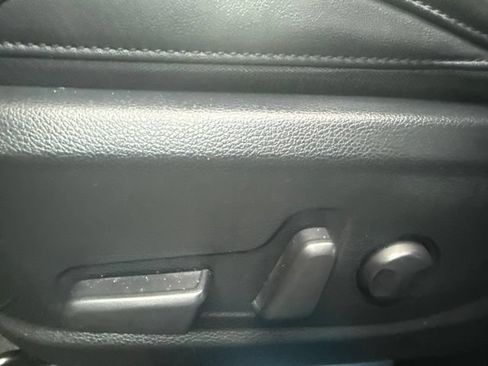 Used 2025 Kia Seltos EX w/ EX Sunroof Package FWD image 12