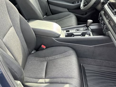 Used 2024 Honda Accord EX image 18