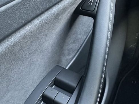 Used 2024 Tesla Model Y Long Range image 16