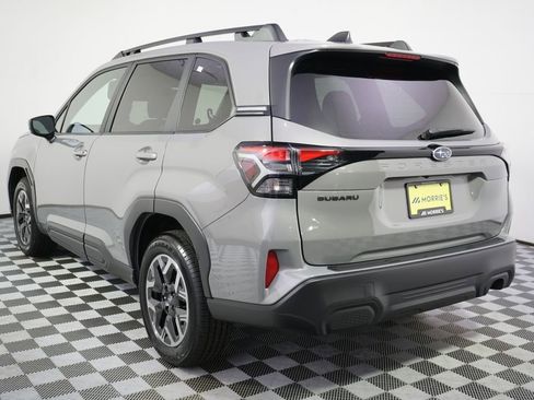 Used 2026 Subaru Forester Premium AWD/4WD image 4