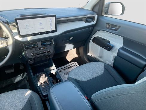 Used 2025 Ford Maverick XLT w/ Equipment Group 302A image 21