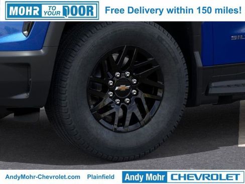 New 2026 Chevrolet Silverado EV LT image 9