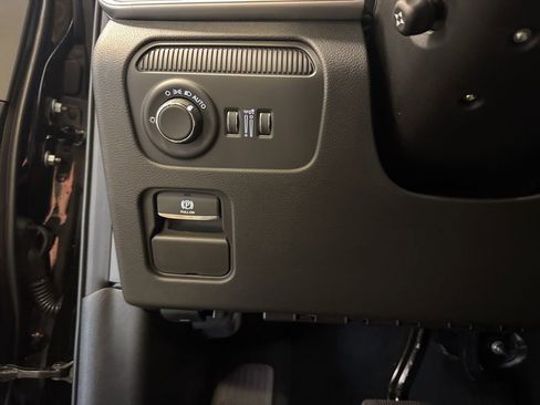 New 2026 Jeep Grand Wagoneer Limited AWD/4WD image 7