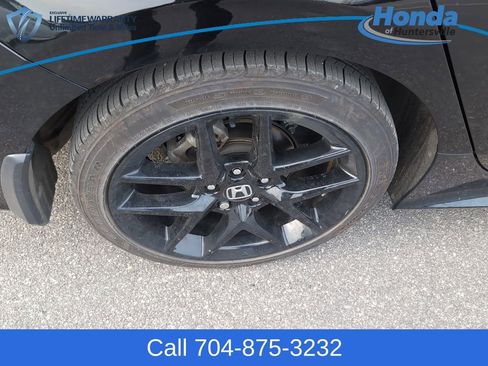 Used 2023 Honda Civic Sport image 10