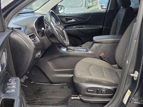 Used 2019 Chevrolet Equinox LT image 12