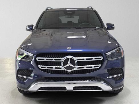 Used 2025 Mercedes-Benz GLE 350 4MATIC image 9