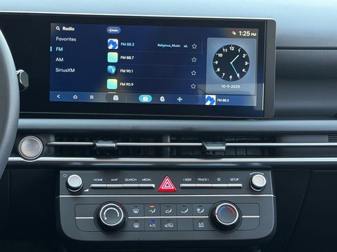 Certified 2026 Hyundai Tucson SE FWD image 15