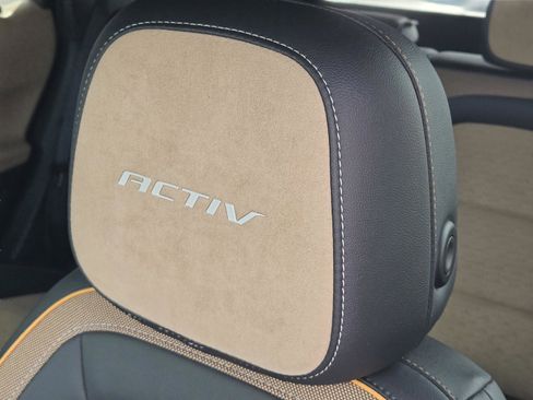 Used 2026 Chevrolet Equinox ACTIV w/ Convenience Package III FWD image 17