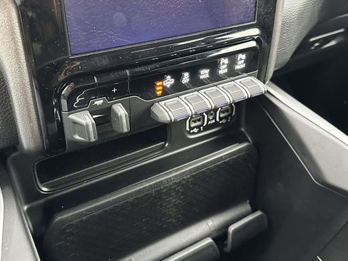 Used 2020 RAM 1500 Big Horn AWD/4WD image 31