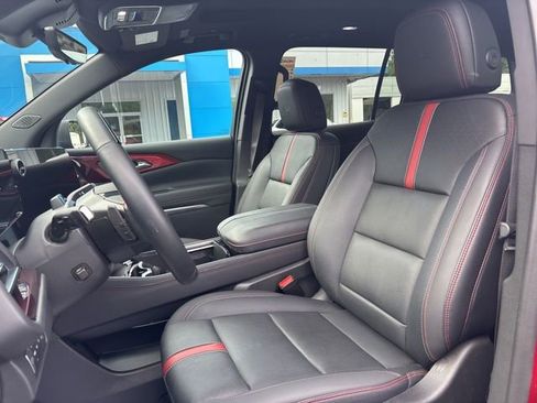 Used 2024 Chevrolet Traverse RS w/ LPO, Floor Liner Package image 12