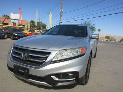 Used 2015 Honda Crosstour EX-L image 14