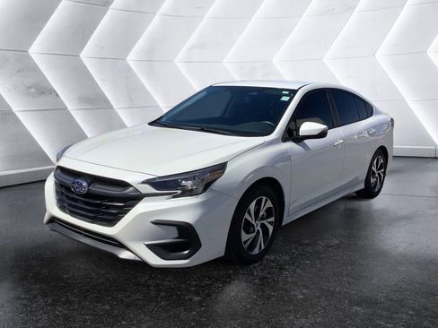 Used 2025 Subaru Legacy Premium AWD/4WD image 3