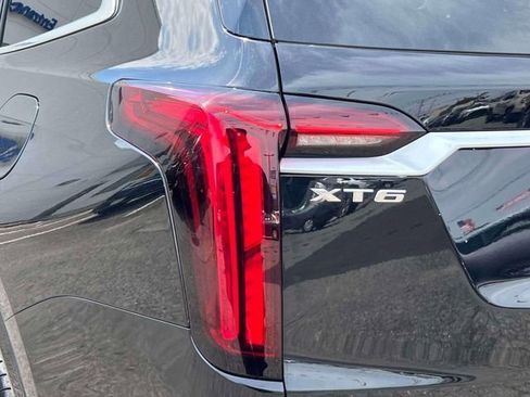 Used 2024 Cadillac XT6 Luxury AWD/4WD image 12