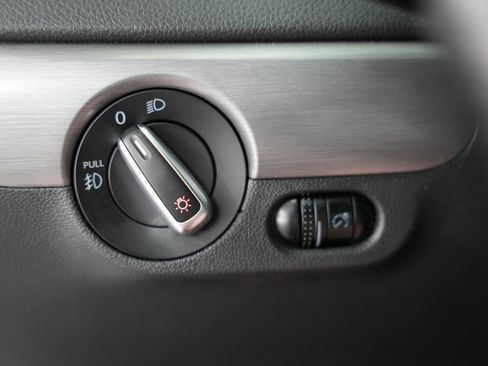 Used 2016 Volkswagen Jetta Sport image 46