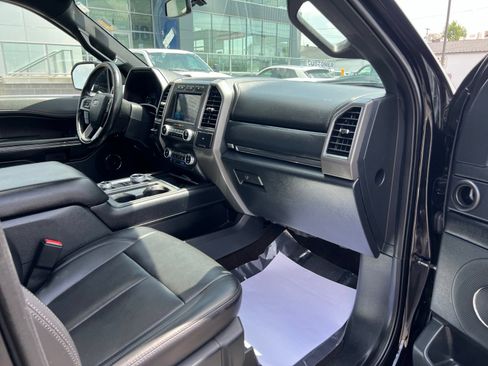Used 2021 Ford Expedition XLT AWD/4WD image 60