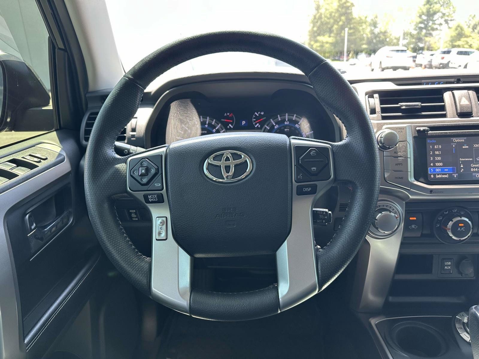 Used 2017 Toyota 4Runner SR5 Premium AWD/4WD image 11