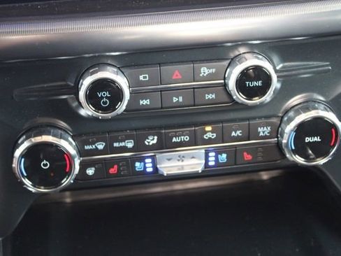 Used 2025 Ford F150 Raptor image 26