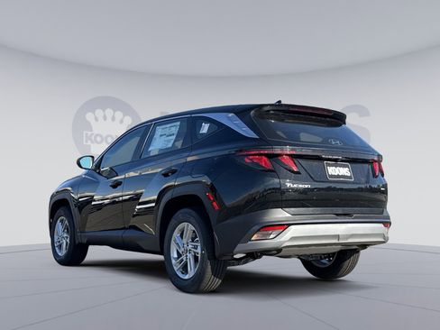 New 2026 Hyundai Tucson SE image 4