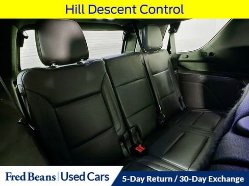 Used 2022 Chevrolet Tahoe Z71 w/ Luxury Package image 35