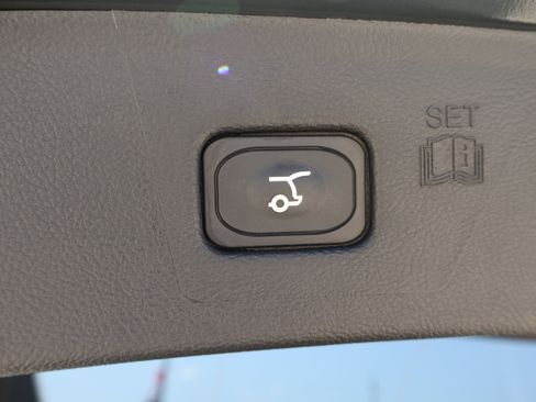 Used 2024 Ford Edge SEL w/ Convenience Package AWD/4WD image 24