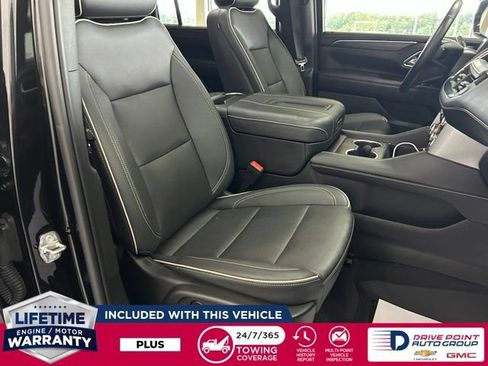 Used 2023 GMC Yukon XL SLT w/ SLT Premium Package AWD/4WD image 32