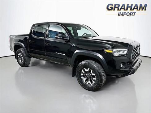 Used 2023 Toyota Tacoma TRD Off-Road AWD/4WD image 1